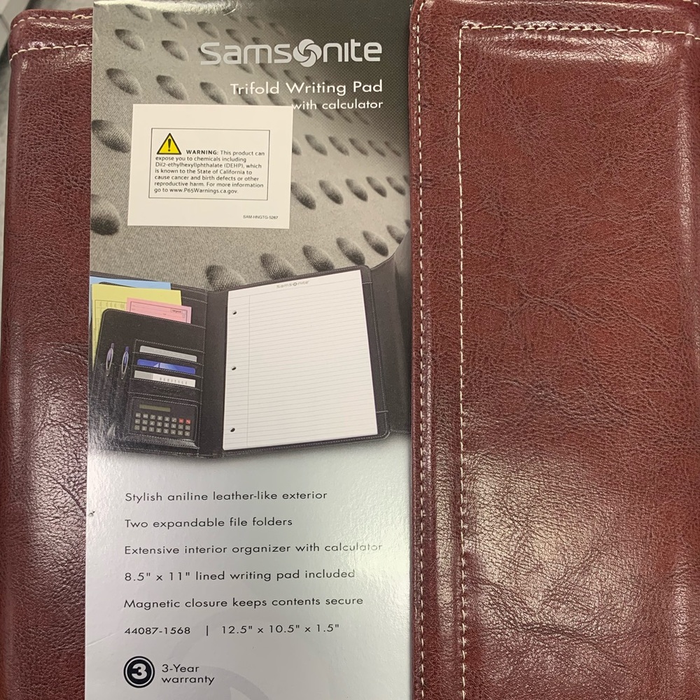 Samsonite trifold